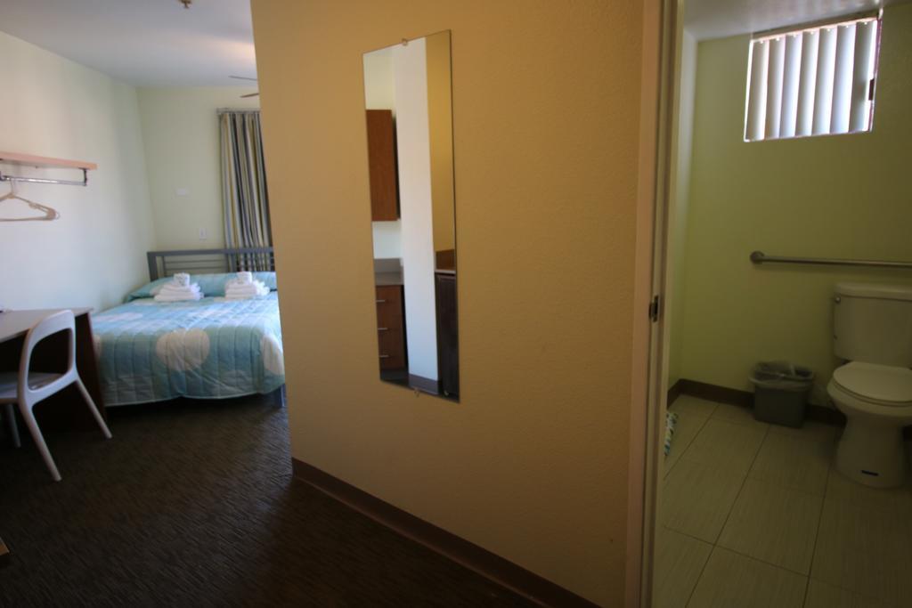 Vantaggio Suites San Diego Esterno foto