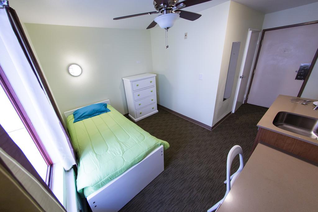 Vantaggio Suites San Diego Esterno foto